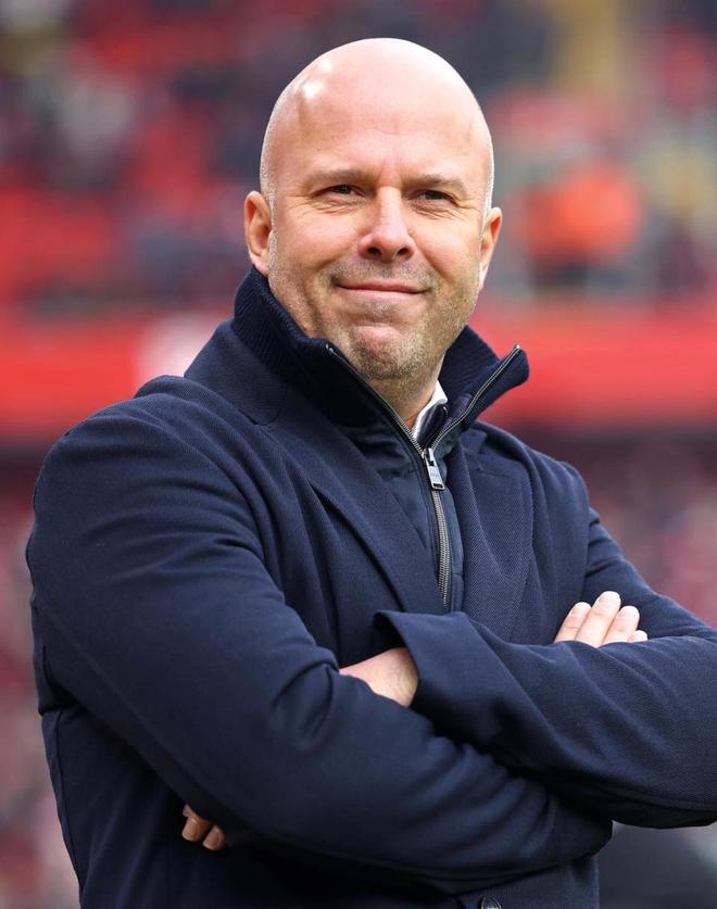 0-2！皇馬客戰(zhàn)利物浦，復仇歐冠！斯洛特想達成：3大關(guān)鍵+創(chuàng)歷史