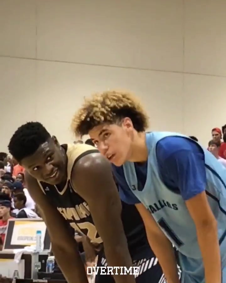 錫安VS三球的這場高中比賽當(dāng)年全美直播排面也是夠了