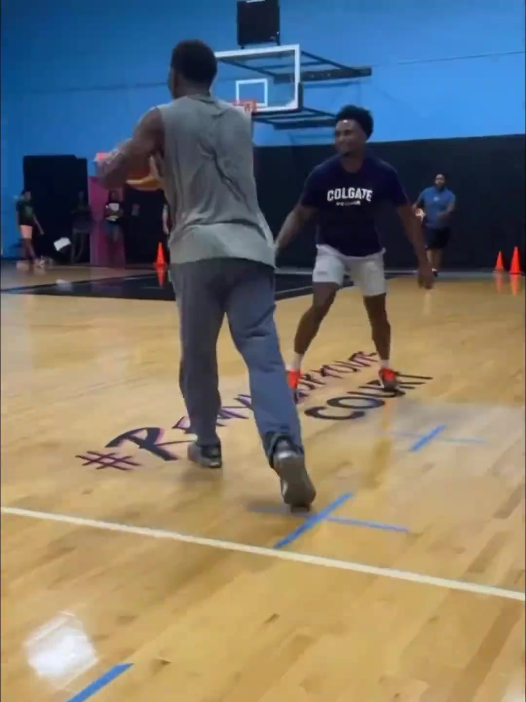 兩年沒(méi)進(jìn)總決賽華子休賽期還需要提高哪里