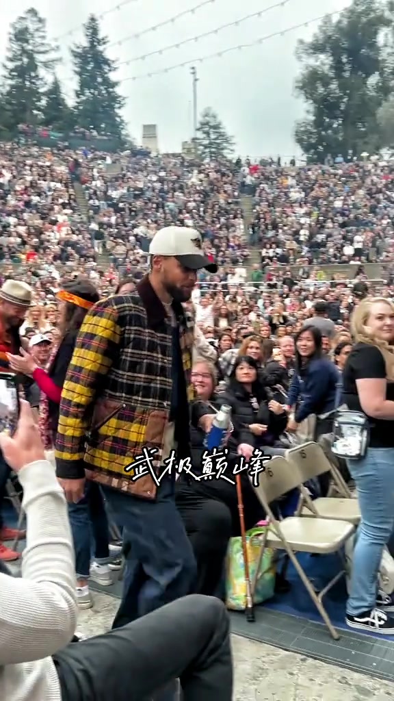 金州GOAT走到哪都是焦點