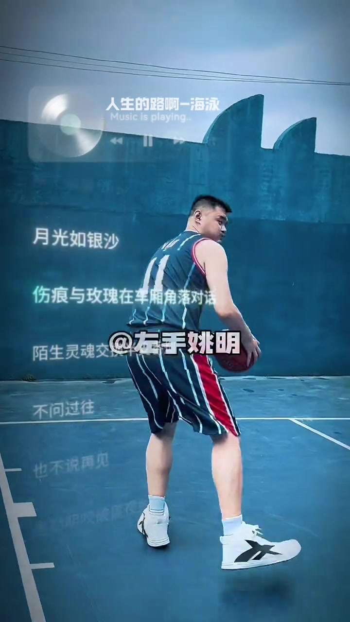 模仿帝陳挑戰(zhàn)張子宇的天賦能勝過姚明嗎 吧友們平行對比討論