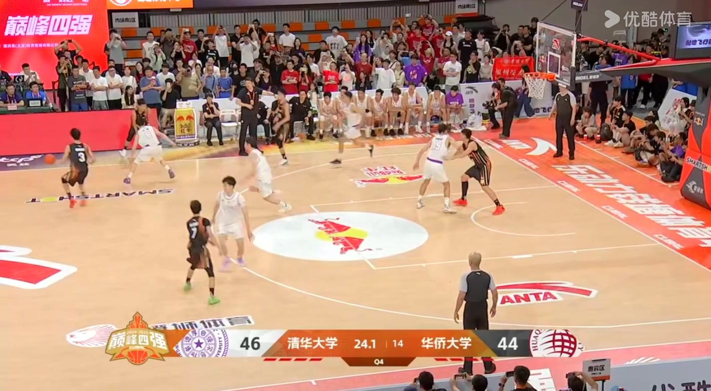 太關(guān)鍵了張高銘最后時刻自投自搶補籃打進(jìn)助華僑大學(xué)扳平比分