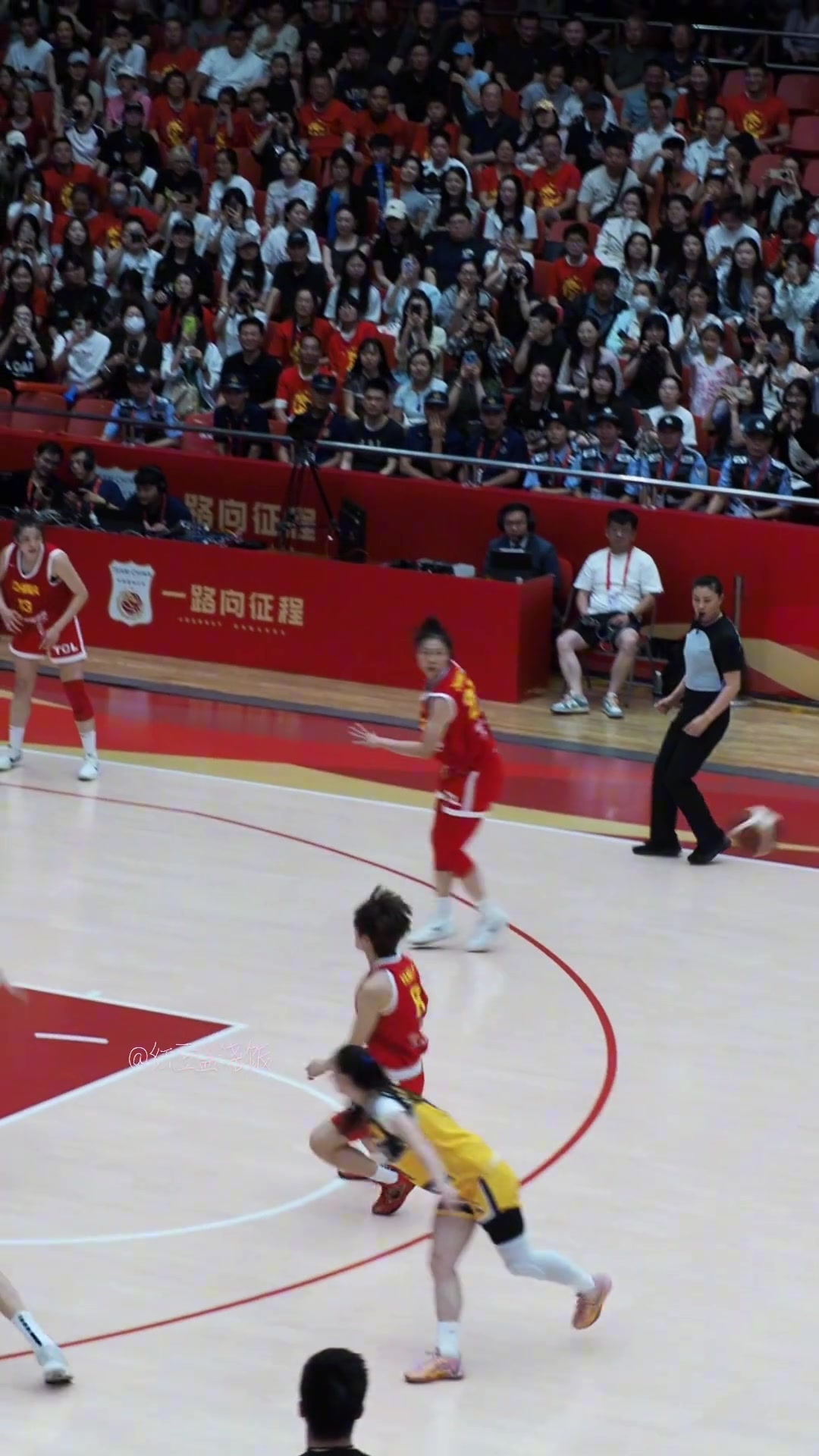 姐姐的超絕背傳帥到失語