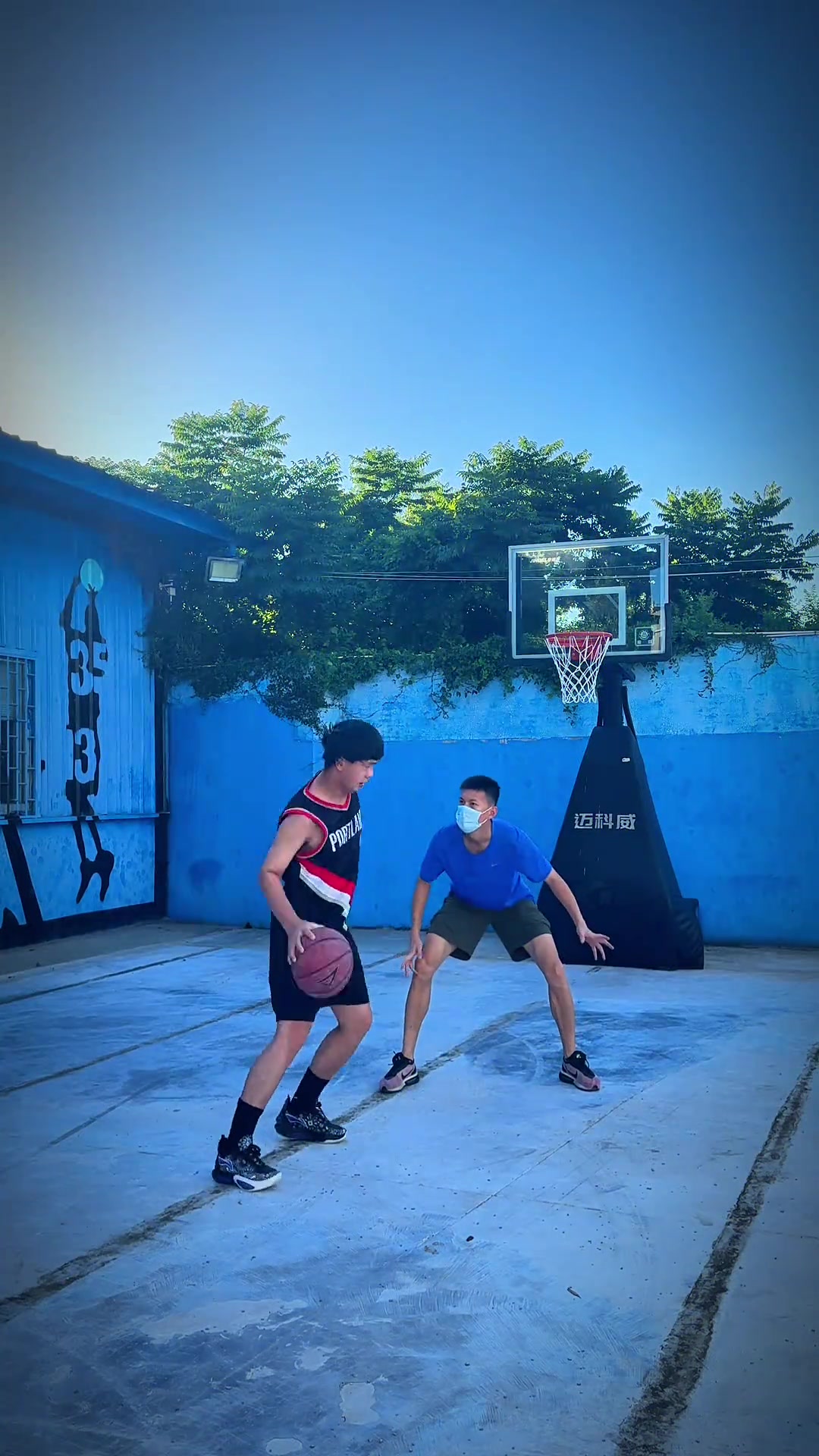 吧友們 你覺得楊瀚森的成就能超越易建聯(lián)嗎