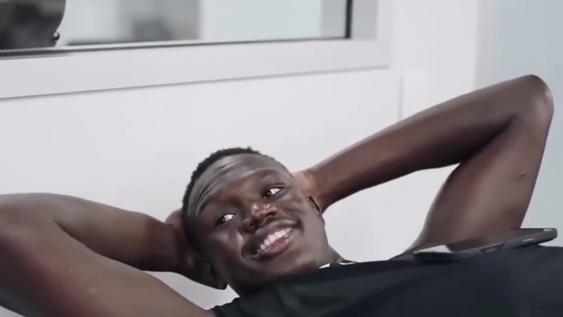 與楊瀚森稱兄道弟在選秀大會哭成淚人他是本屆選秀最苦的人