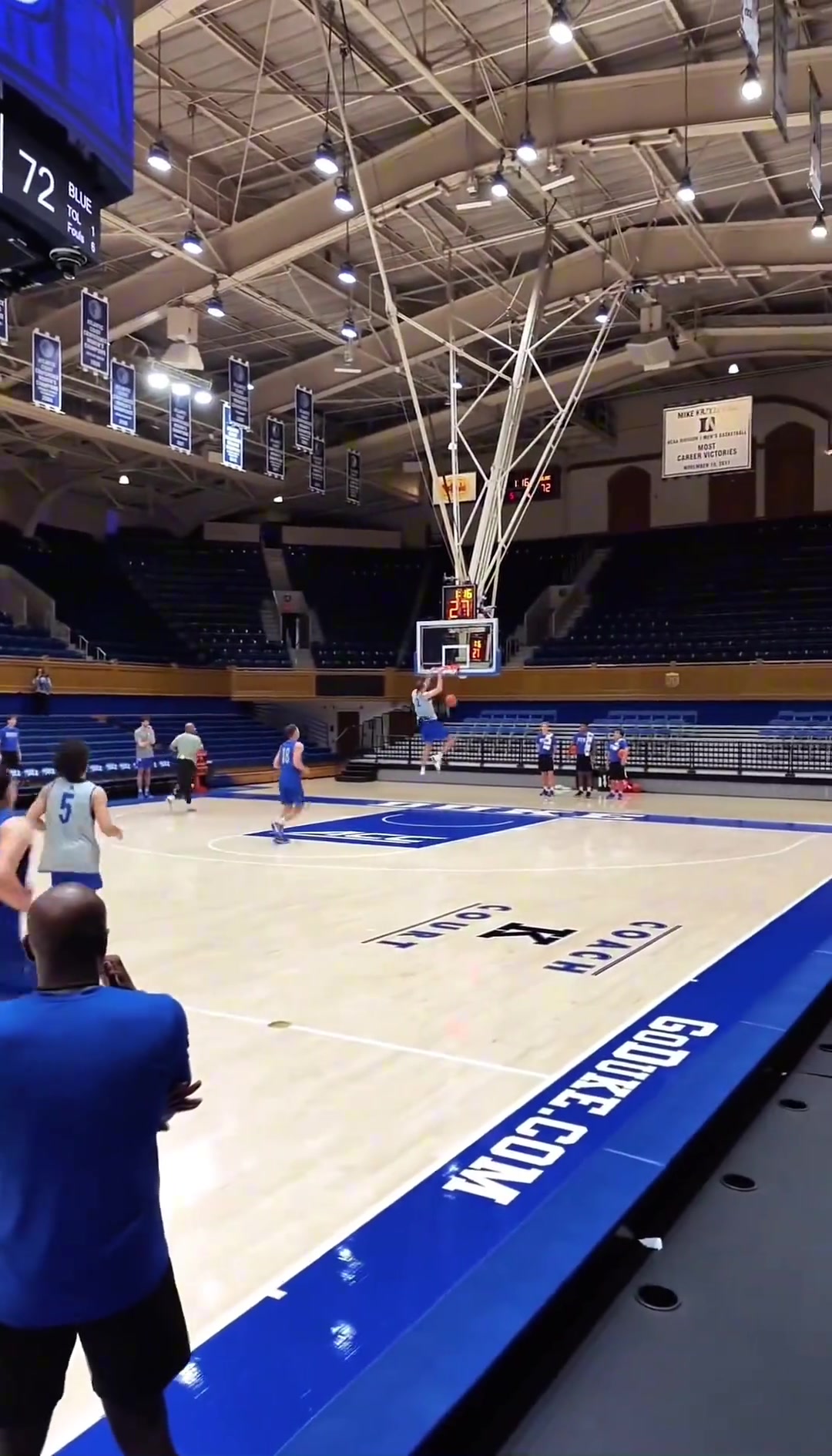 這速度和運動能力就知道這狀元不會水