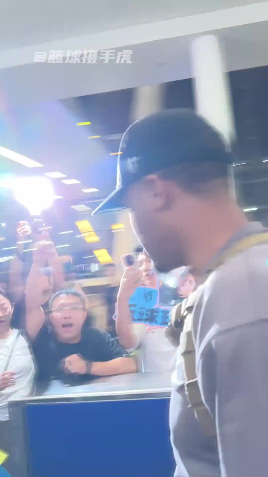 馬刺的凱爾登約翰遜開啟中國行了