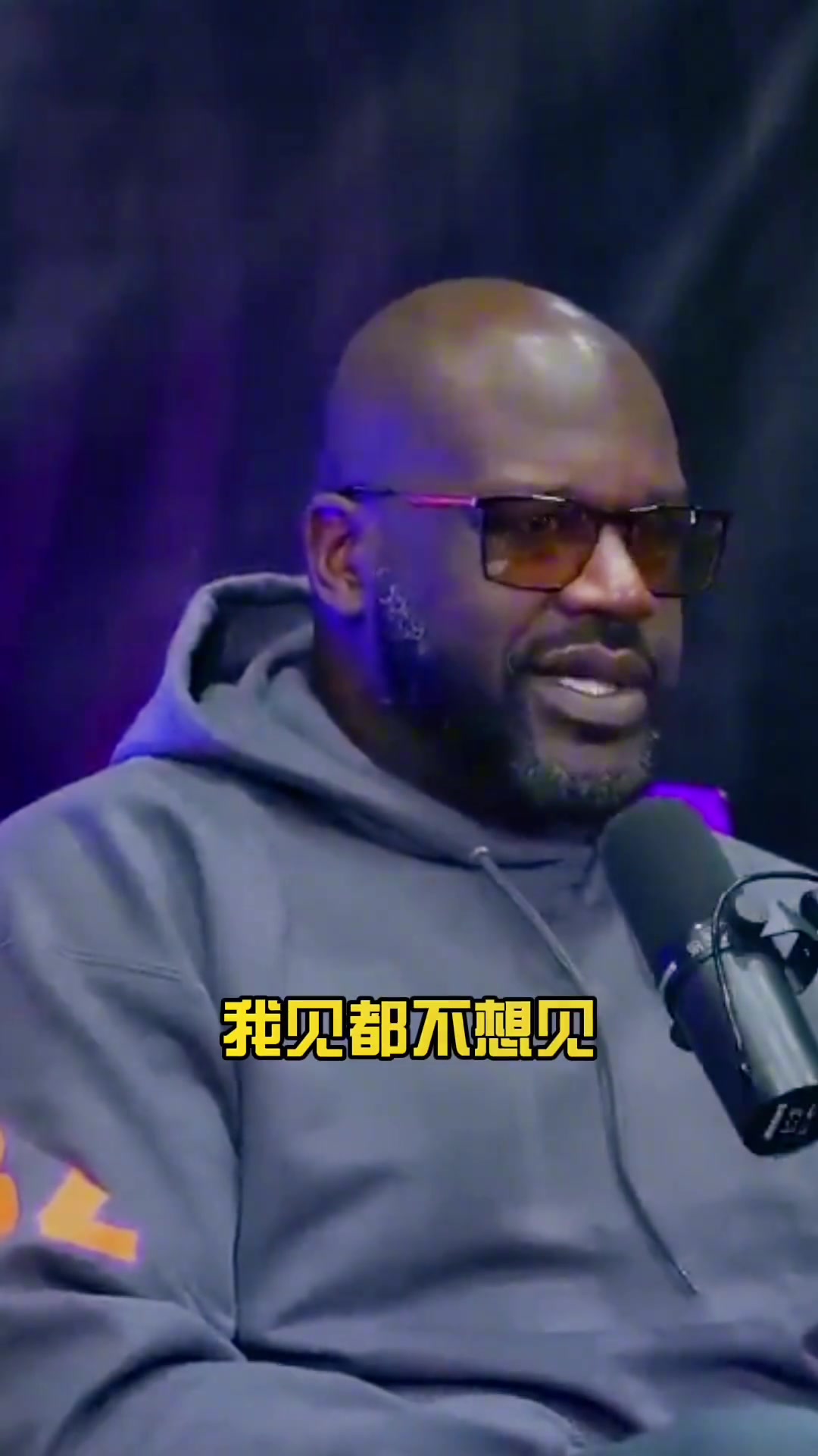 要求這么高啊奧胖我女兒男朋友要是沒有碩士學(xué)位我不準(zhǔn)她帶回家