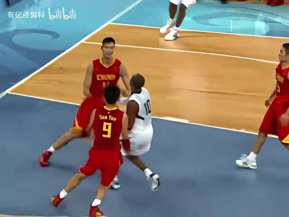 什么是重型后衛(wèi)奧運會無法阻擋的科比攻防兩端不留情面