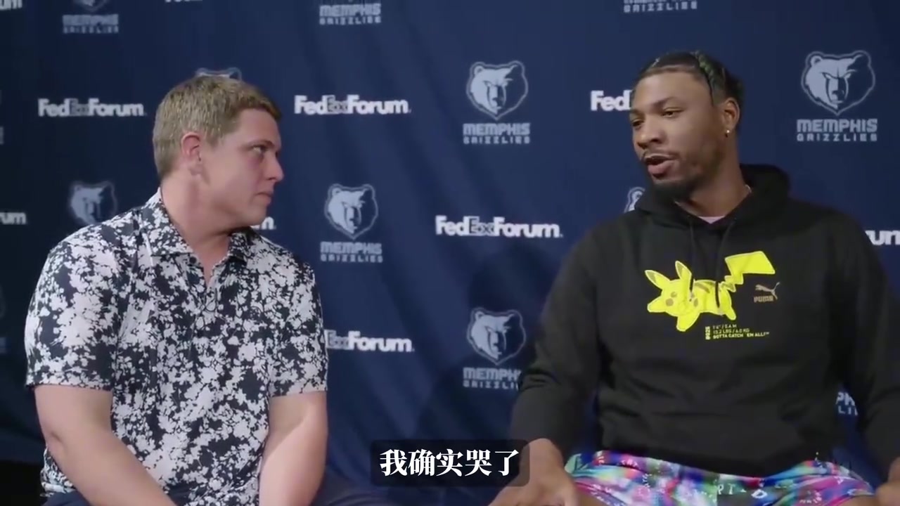 現(xiàn)在效力死敵斯瑪特此前被綠凱交易后哭了跟雙探花交情匪淺