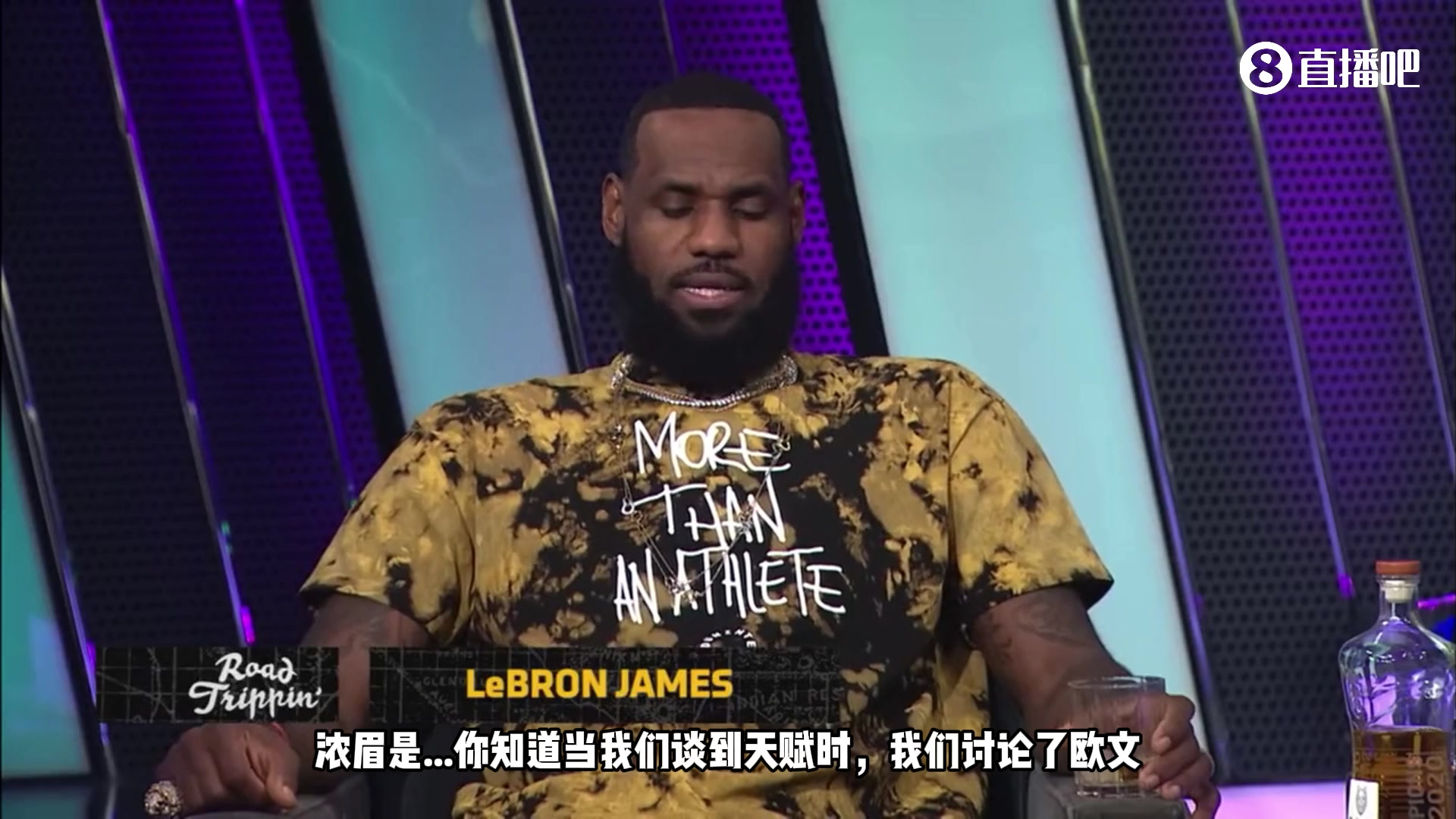 這個(gè)毫無疑問吧老詹此前對(duì)比濃眉?xì)W文天賦濃眉天賦會(huì)更好一點(diǎn)