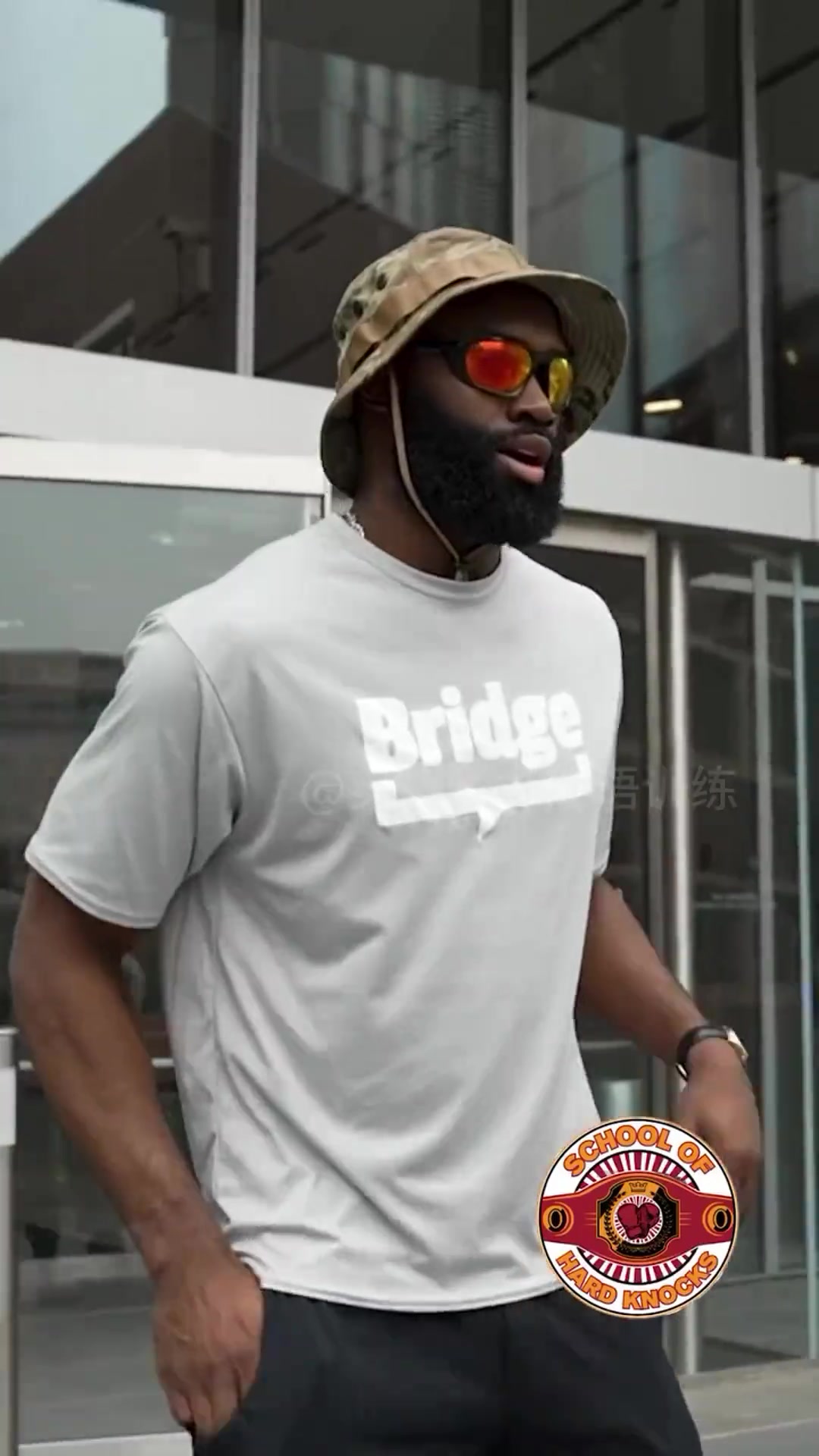 杰倫布朗月亮偷了太陽的光但人們從不把兩者混淆