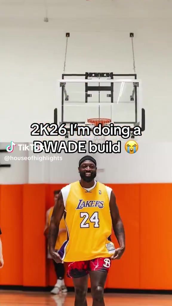 經(jīng)典啊韋德穿上科比球衣復(fù)刻其打板三分絕殺自己名場面