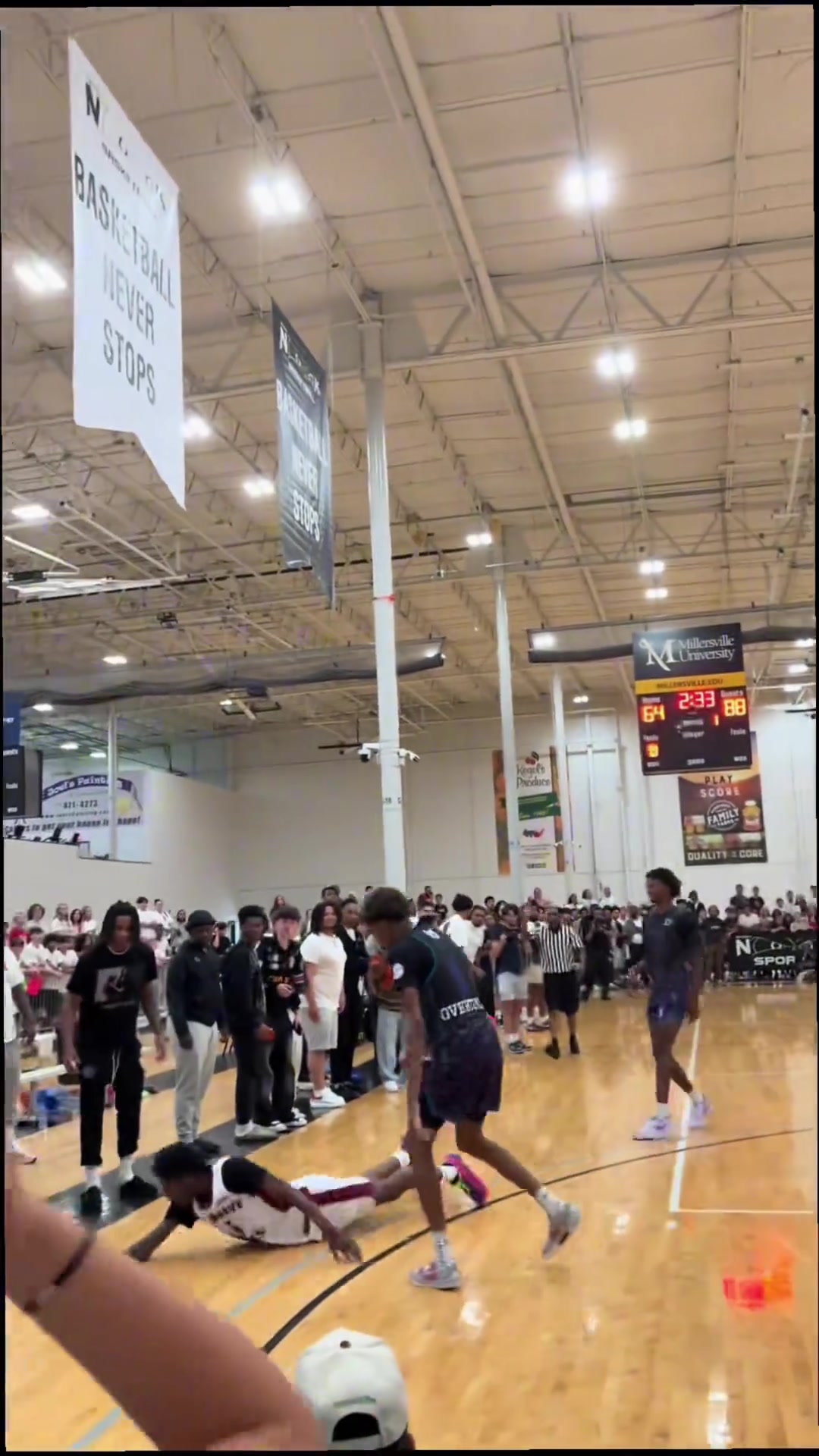 快走吧兄弟已經(jīng)夠丟人得了