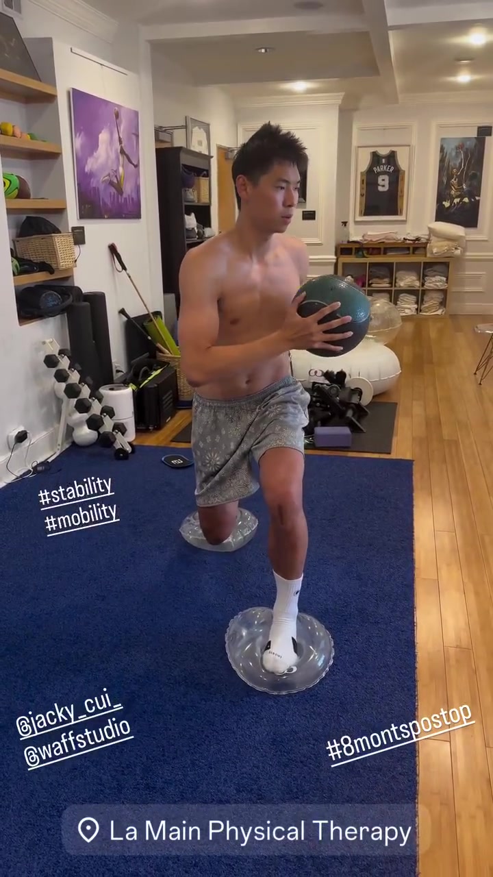 訓(xùn)練核心和平衡力崔永熙也快好起來脫離傷病了