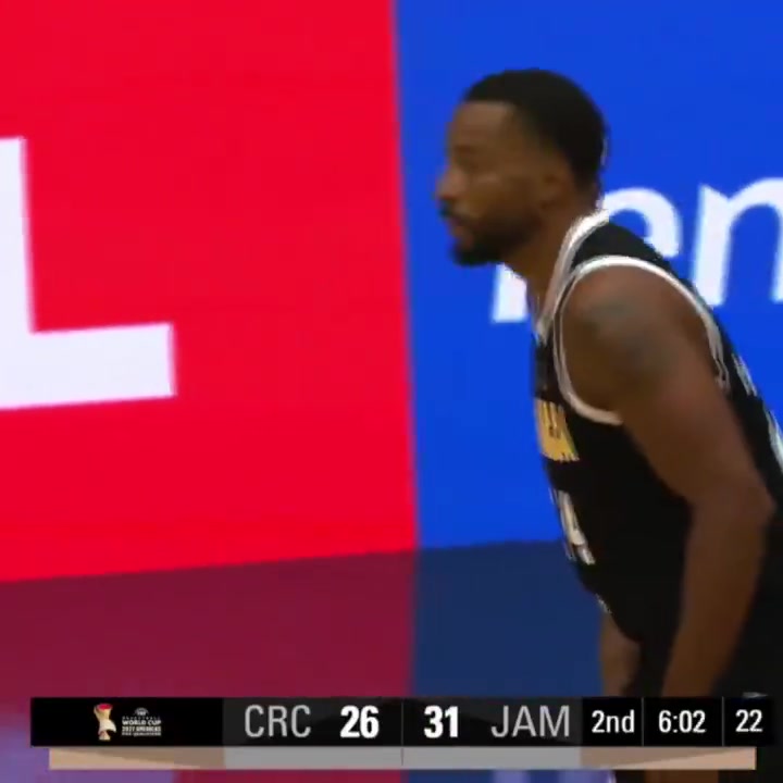 諾曼-鮑威爾代表牙買(mǎi)加出戰(zhàn)美洲區(qū)預(yù)選賽三分9中5砍下34分