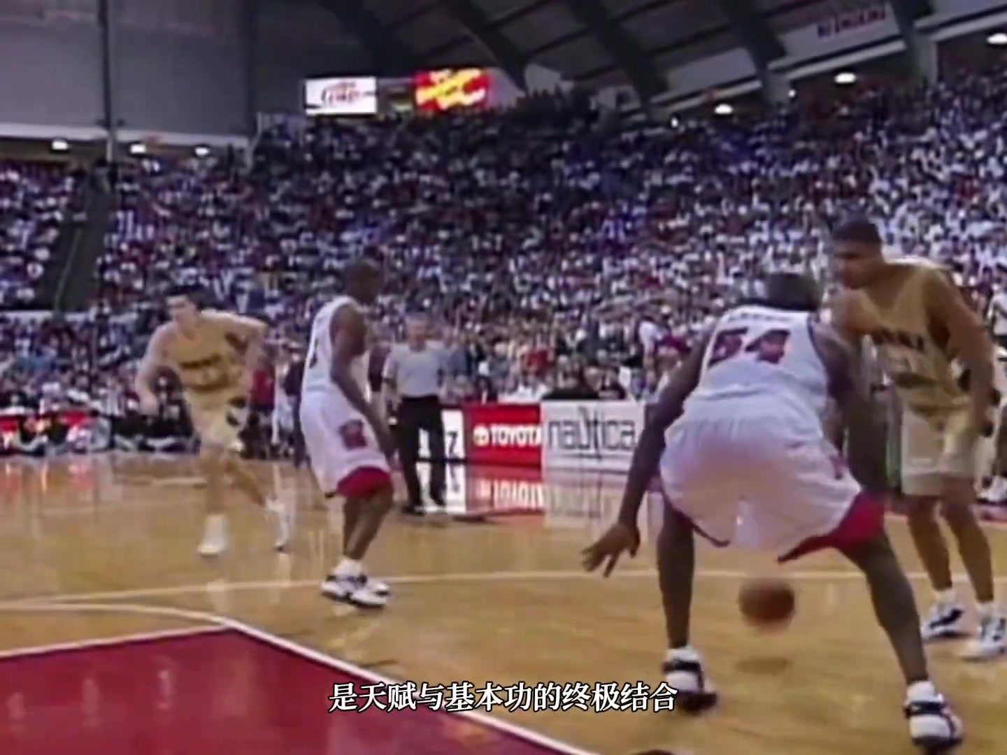 他是為數(shù)不多沒有短板的球員 是天賦與基本功的終極結(jié)合