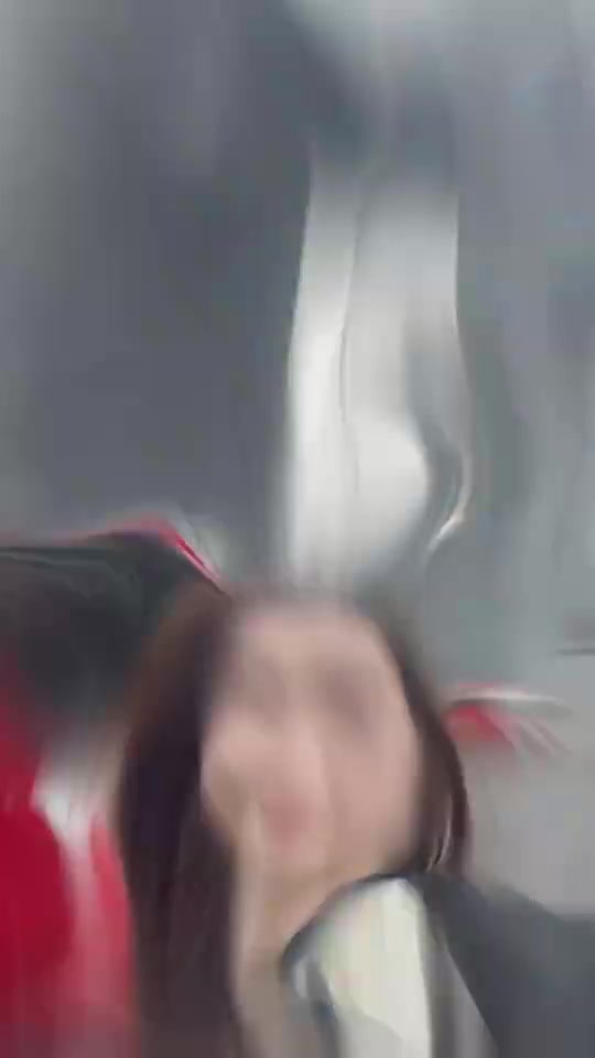 佩服啊水亦詩(shī)30歲時(shí)從央視離職離開(kāi)北京是因?yàn)閻?ài)情