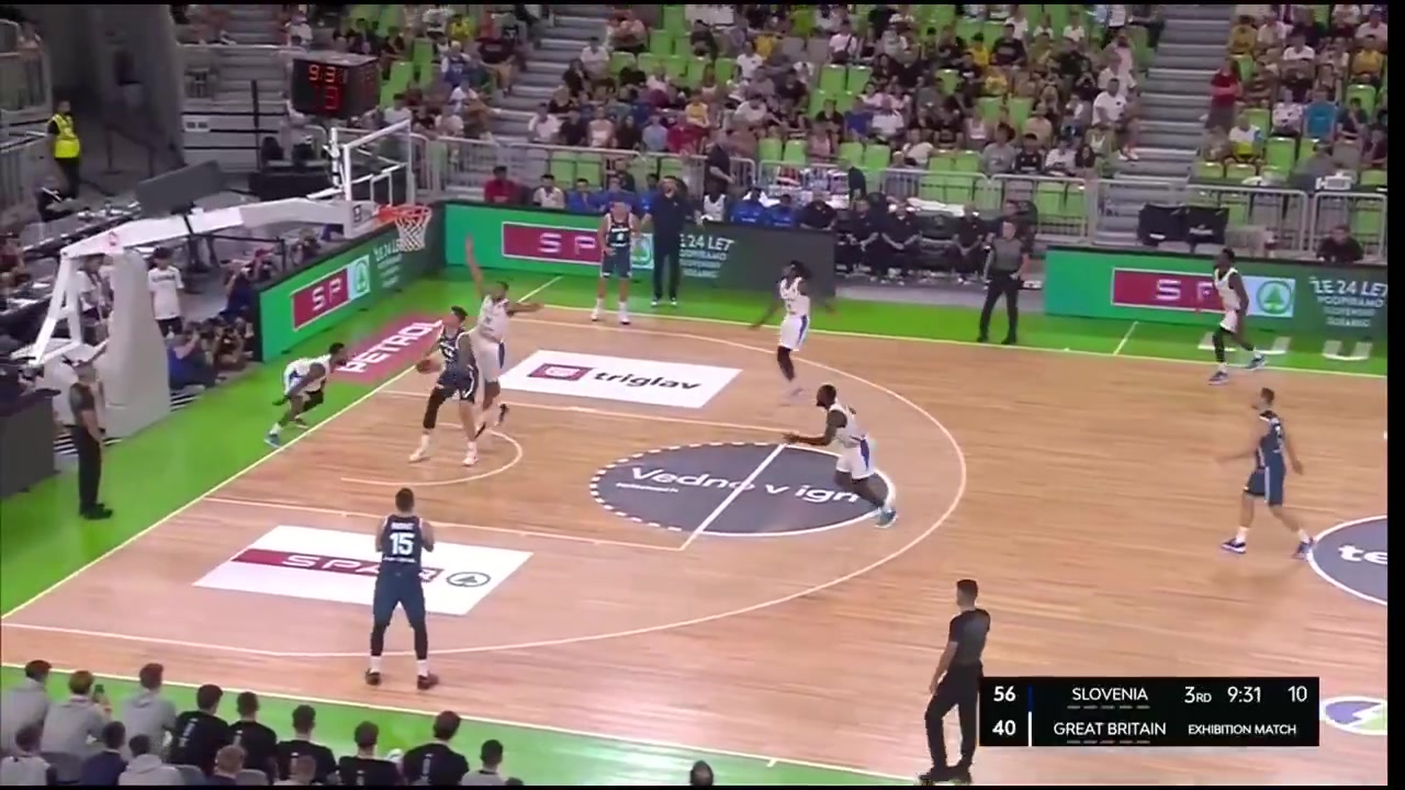 歷史級(jí)的視野東契奇兩記妙傳完美詮釋什么是傳球大師