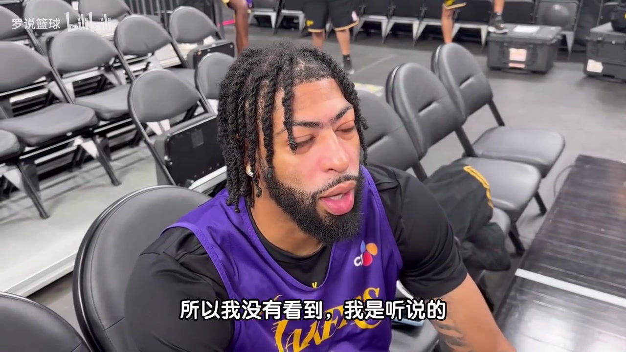 風(fēng)波再起濃眉昔日談?dòng)率吭儍r(jià)詹姆斯或是老詹第一次被卷入談判