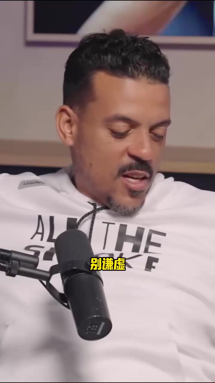 米勒此前評選歷史前五射手伯德庫里阿倫普萊斯和兩個維奇 米勒此前評選歷史前五射手伯德庫里阿倫普萊斯和兩個維奇