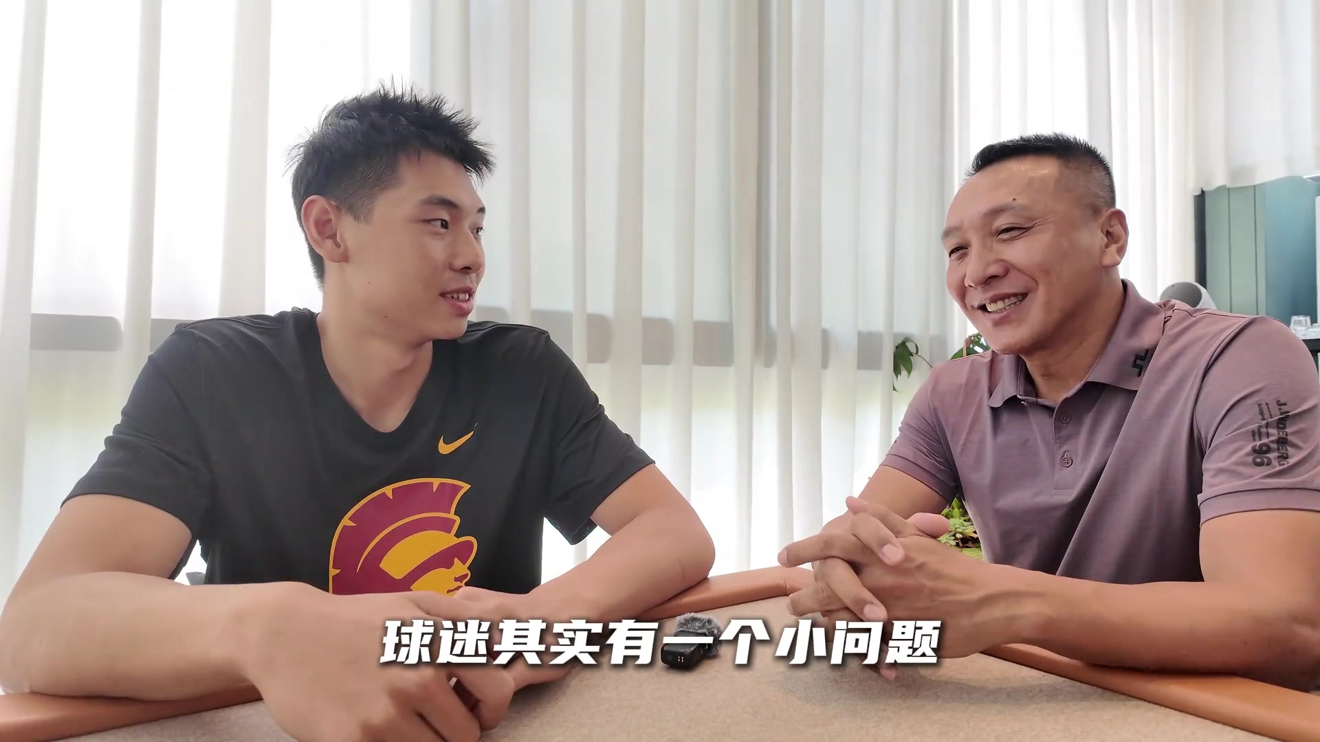 大家來猜一下小崔下賽季在廣東會(huì)穿幾號(hào)球衣