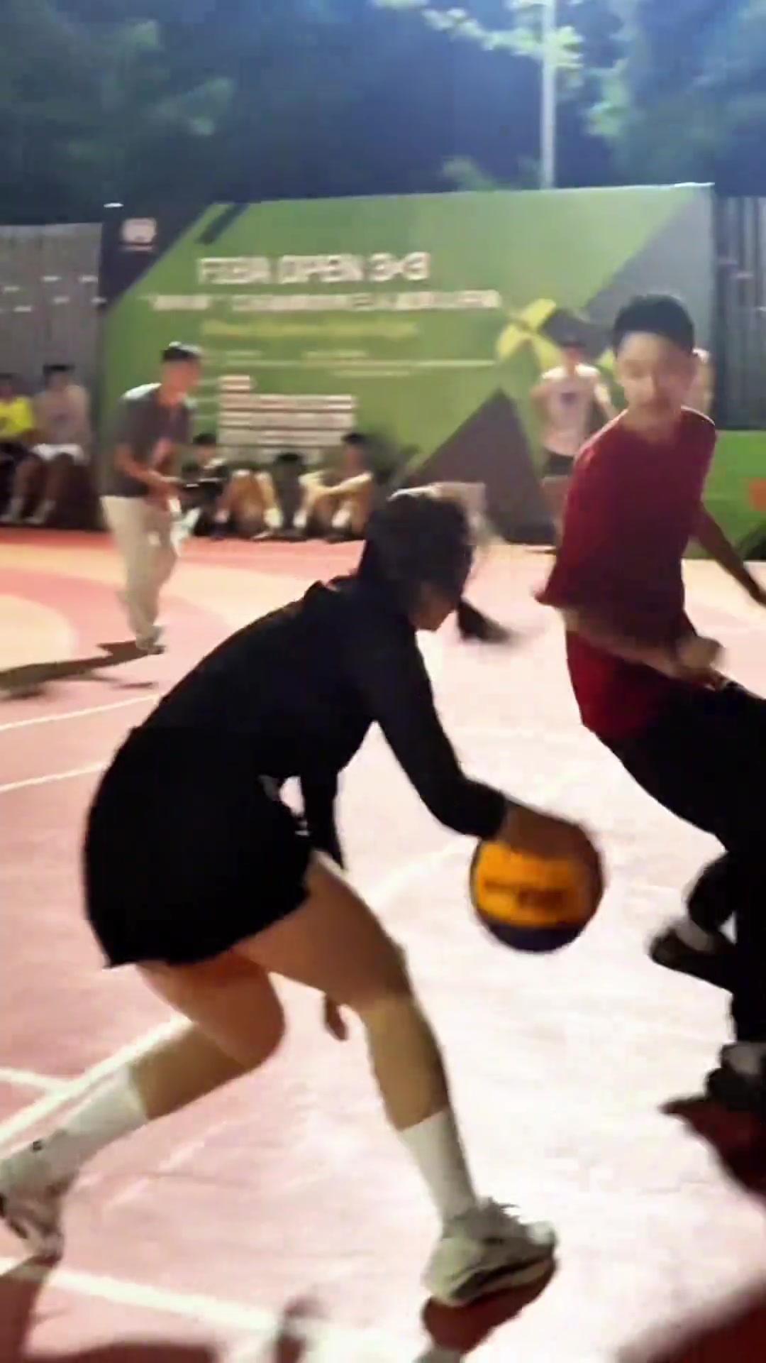 山姆高德拜佛有一說(shuō)一能做到的女生不到1吧