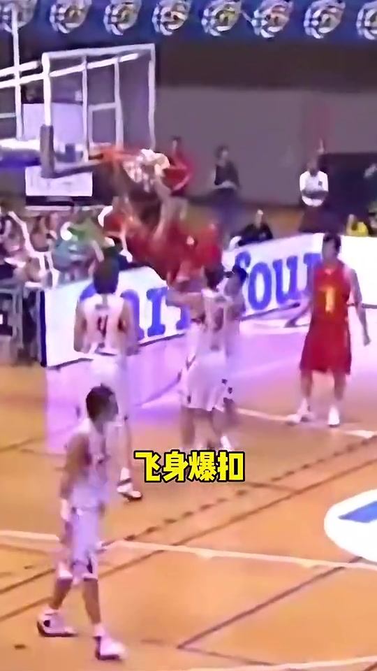 年輕時(shí)的易建聯(lián)有多快過加索爾只要一步就夠了