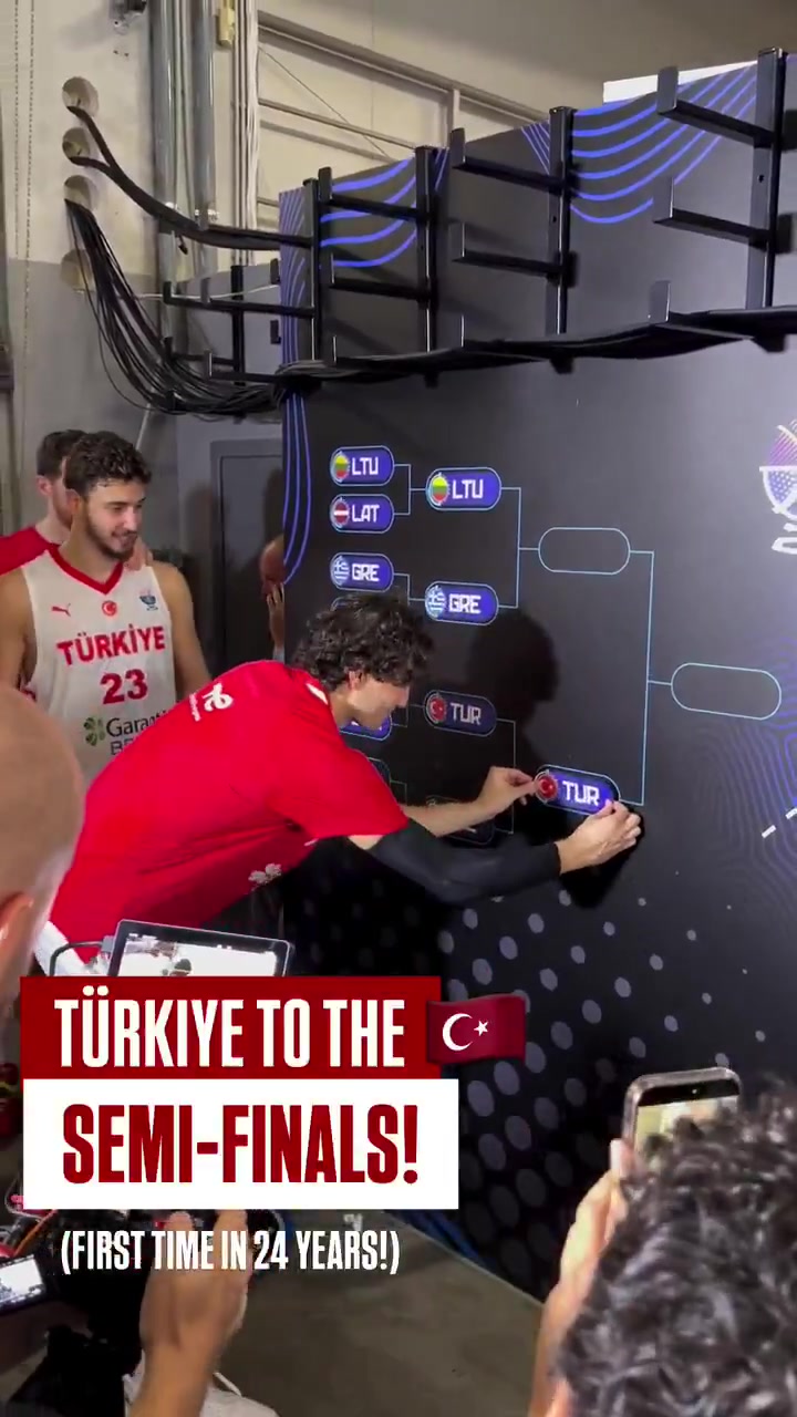 跟申京學(xué)壞了奧斯曼賽后也想把土耳其貼到?jīng)Q賽對陣里去