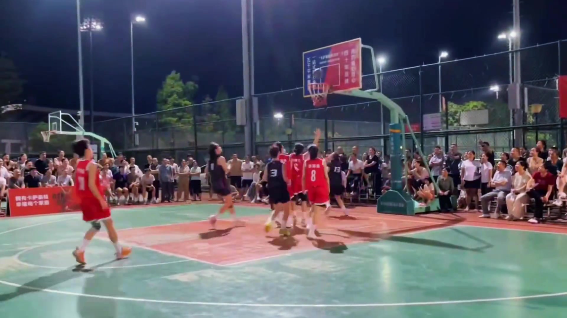 背運(yùn)變向不減速不是姐妹男的也沒幾個(gè)像你這么猛啊