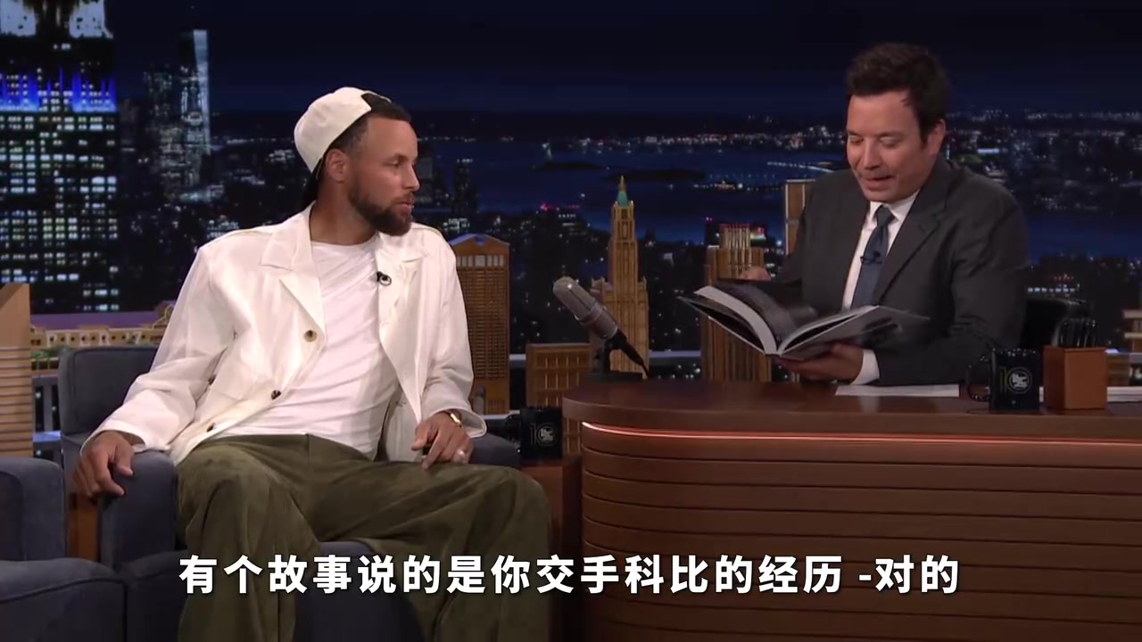 庫里回憶第一次與科比交手他給我上肘擊和各種對(duì)抗