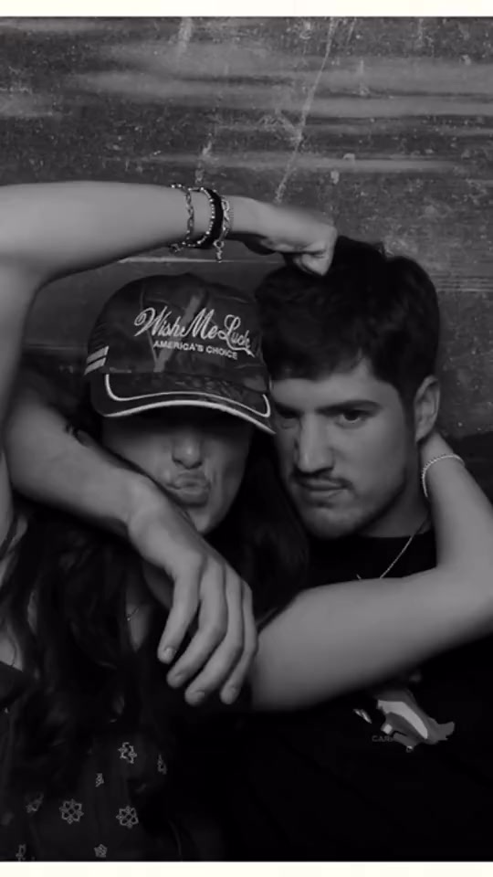 很甜啊火箭探花謝潑德曬照祝相戀多年的小女友生日快樂