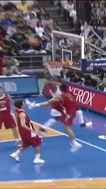 巔峰韋德想隔扣年輕時的阿聯(lián)也沒那么容易