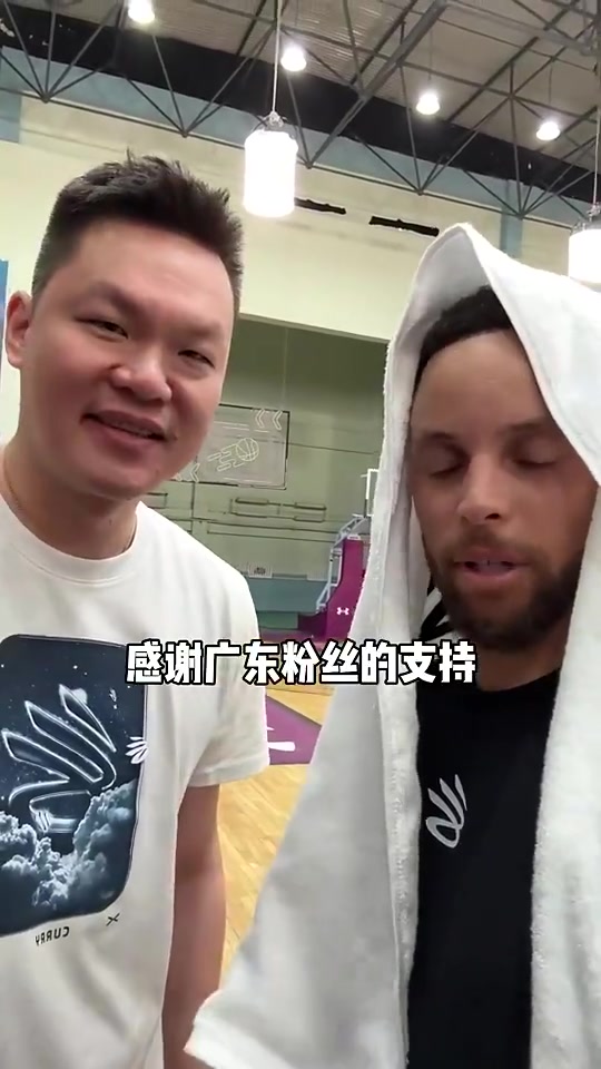 庫里去年接受朱芳雨采訪希望有一天可以來廣東打球