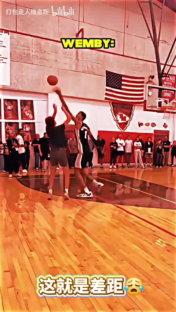 哈登這個操作真是百看不厭NBA球星vs普通人時刻