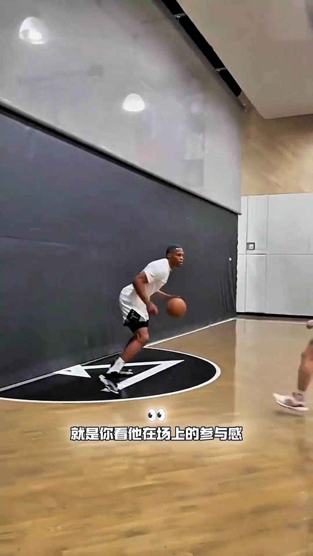 生涯轉(zhuǎn)折點(diǎn)楊毅威少在湖人失去了信心和勁頭