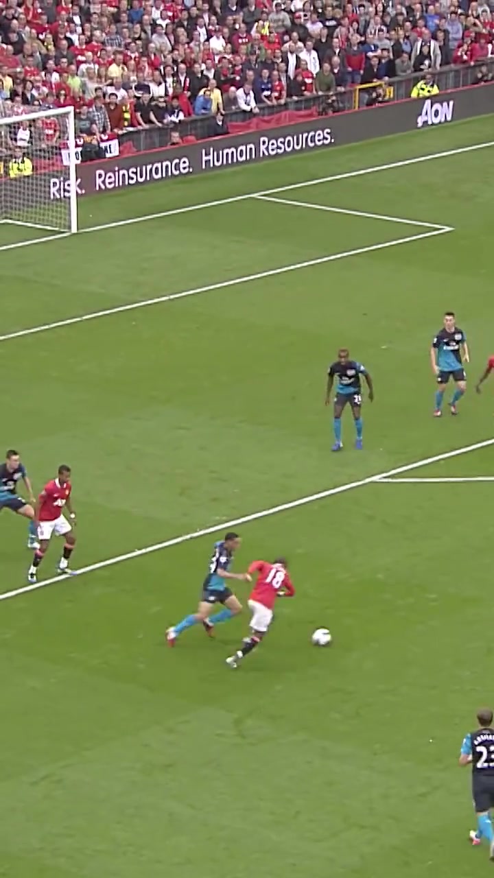 這球太帥了阿什利揚(yáng)看我右腳為你畫一道彩虹