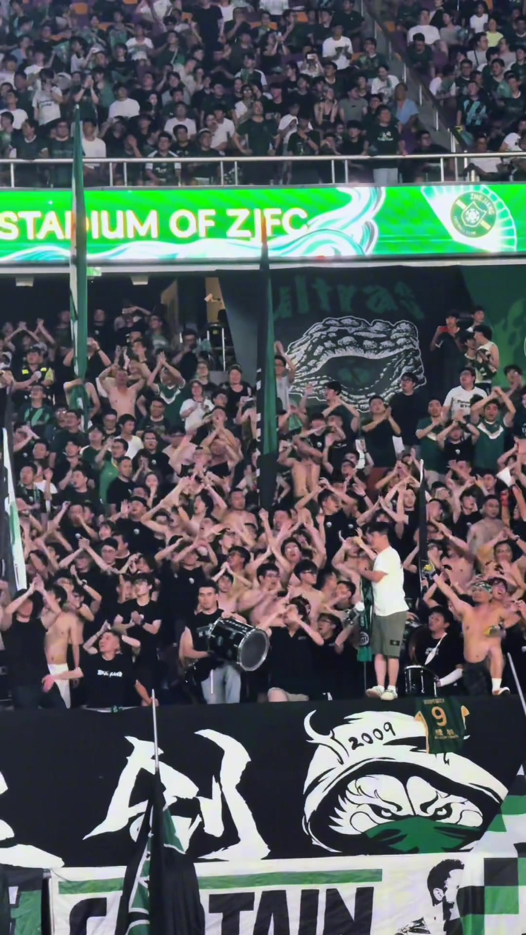 遭反向輸出浙江球迷一句北京啞巴成為了比賽的轉(zhuǎn)折點(diǎn)