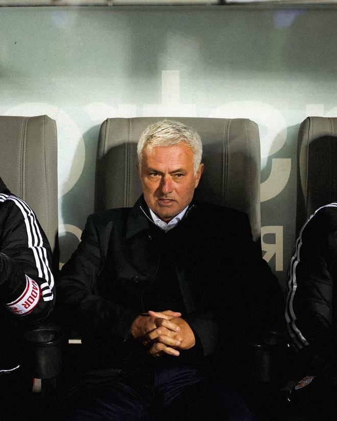 穆里尼奧葡超11場不??！本菲卡3-0+3場11球0丟球，下場歐冠爭首勝