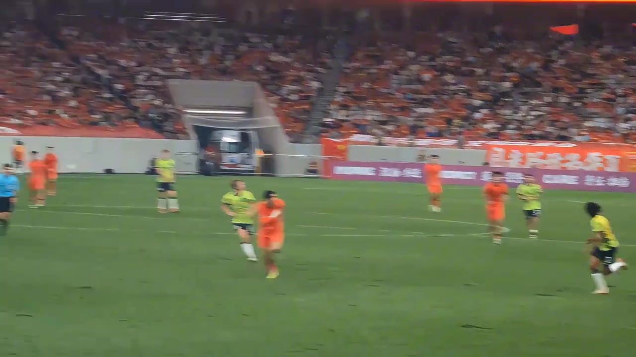 網(wǎng)友現(xiàn)場實拍拜合拉木是很拼但是技術確實糙了一點