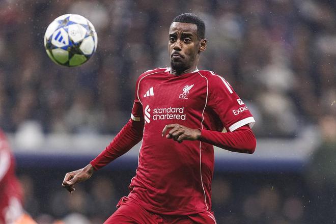 利物浦哭暈？1.4億歐簽玻璃人！僅踢8場便需手術(shù)，英超+歐冠仍0球