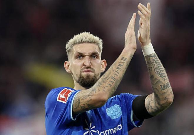 安德里希：邊路不施加壓力中路不貼防，這相當于邀請拜仁進攻