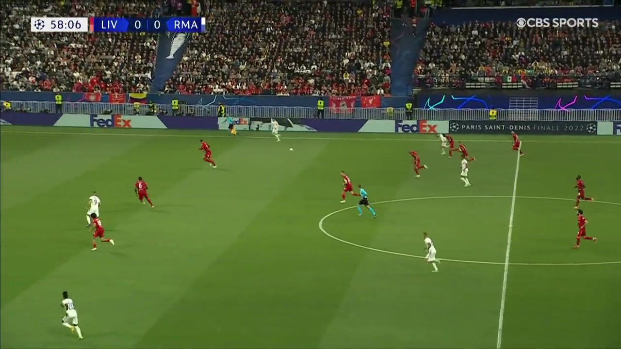 阿諾德夢想加盟皇馬利物浦球迷歐足聯(lián)應該調(diào)查這個進球