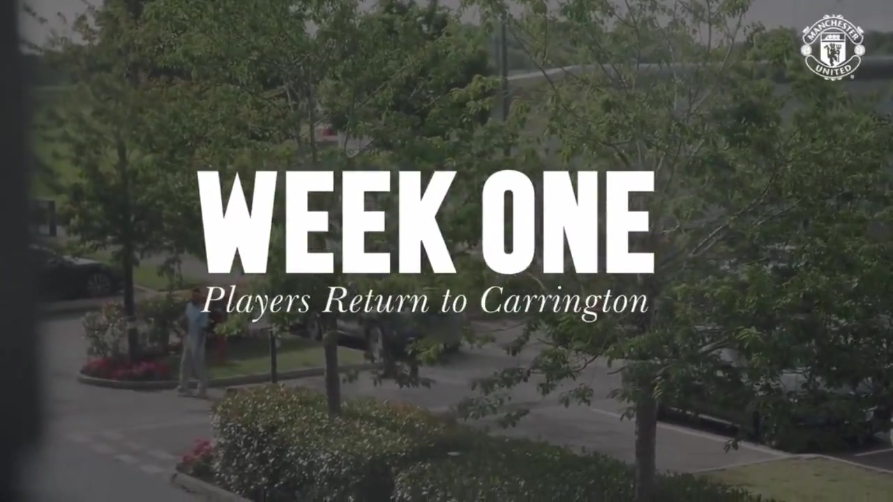 曼聯(lián)球員回歸卡靈頓的第一天來看看大家都在做什么