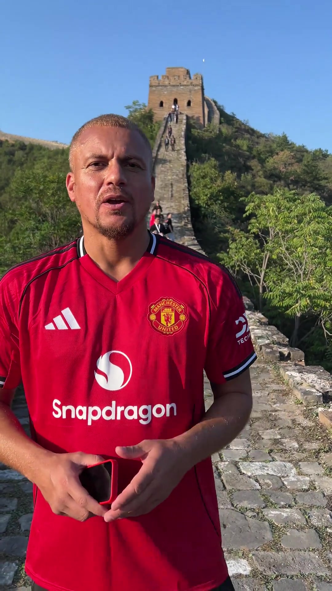 面對(duì)即將登陸廣東地區(qū)的臺(tái)風(fēng)韋斯-布朗有些話想對(duì)大家說(shuō)?