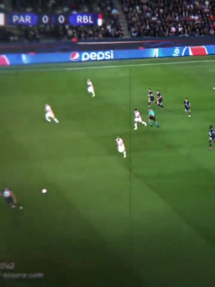 令人舒適的瞄遠打近姆巴佩的鉆石射術(shù)前場單挑王