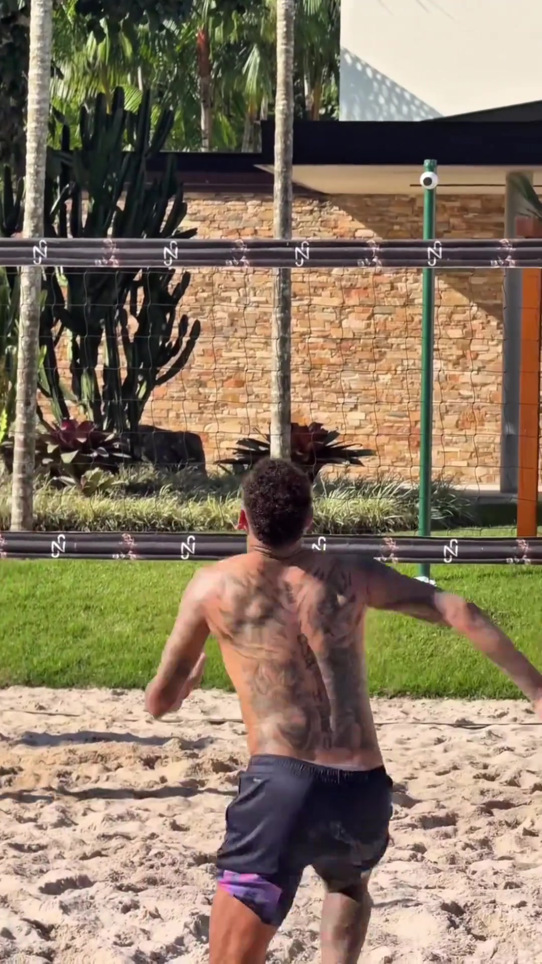 跟著馬兒哥混亞馬爾在巴西與內(nèi)馬爾度過愉快的一天