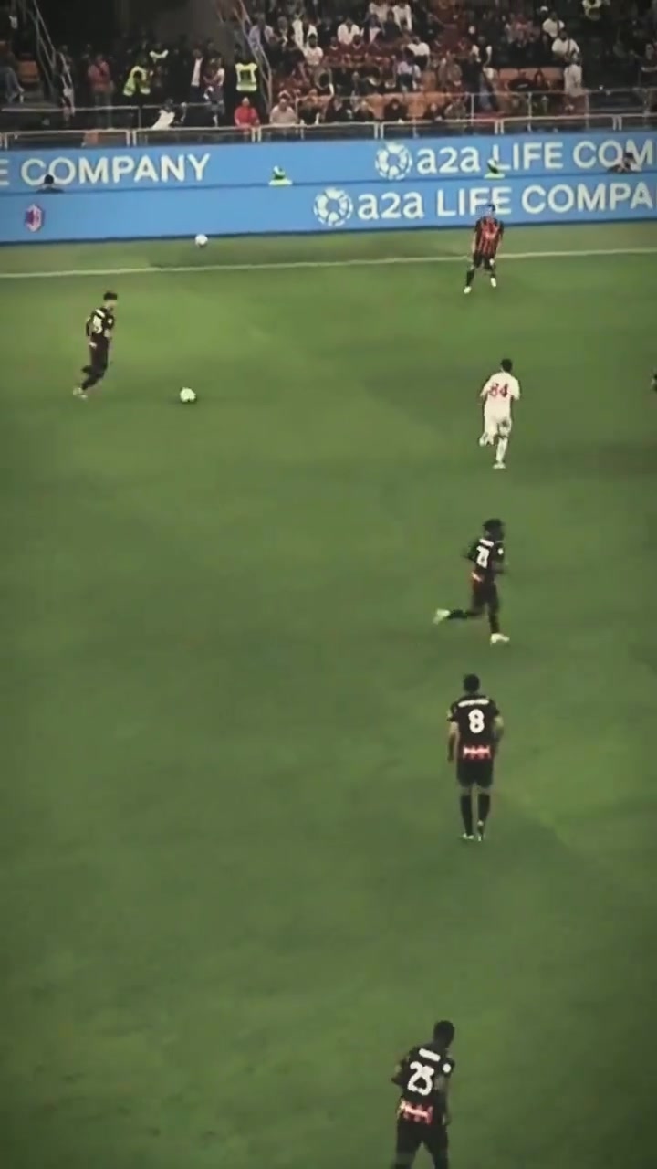 不懂就問他會是米蘭和意大利未來中鋒的答案嗎