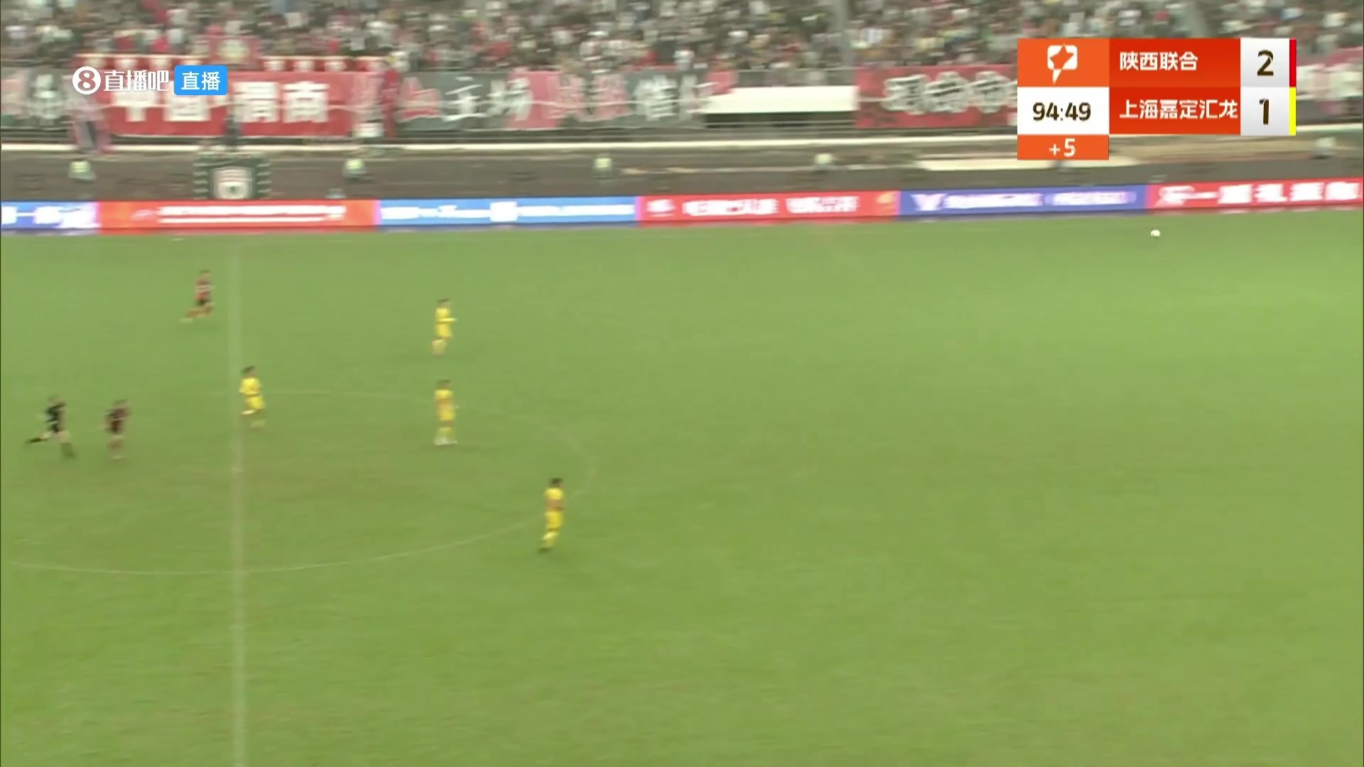 中甲賽場陜西隊(duì)外援打出貝克漢姆式吊射 中甲賽場陜西隊(duì)外援打出貝克漢姆式吊射