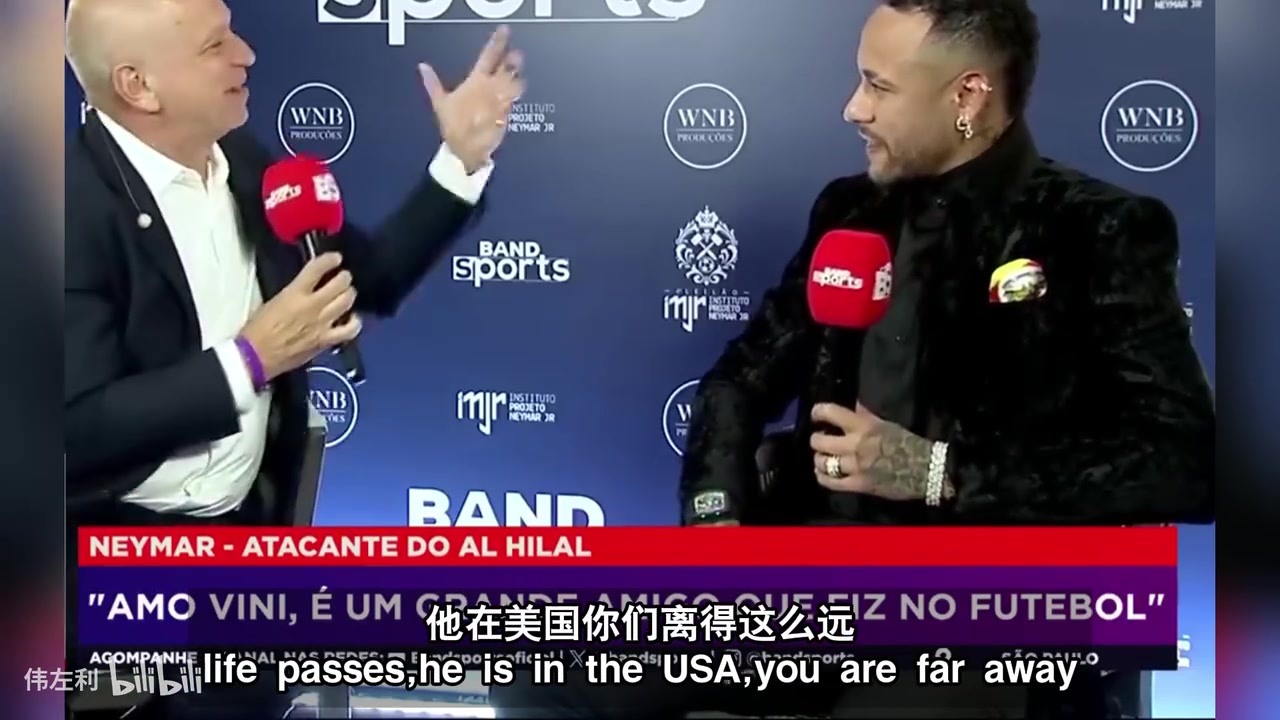 內(nèi)馬爾此前我和梅西經(jīng)常聯(lián)系他還祝賀我奪冠我們依然是朋友